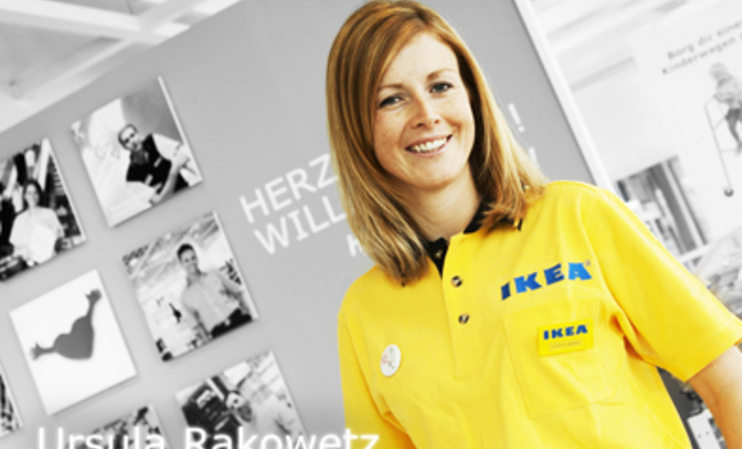 Auf dem Bild sehen Sie Frau Rakowetz, Personalverantwortliche IKEA Haid